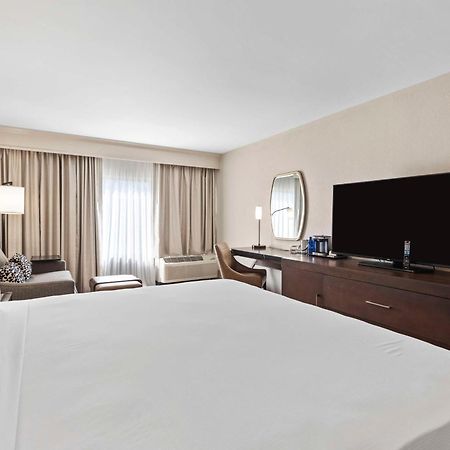 Doubletree By Hilton Columbus Hotel Ngoại thất bức ảnh
