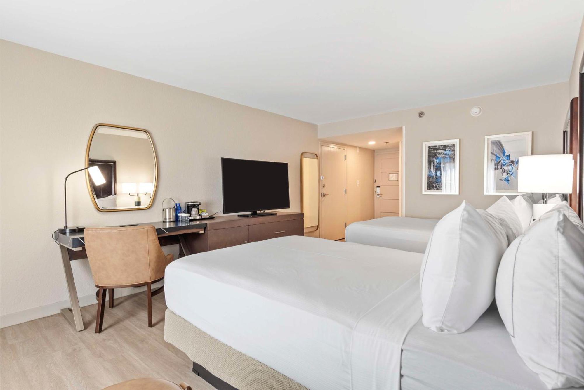 Doubletree By Hilton Columbus Hotel Ngoại thất bức ảnh