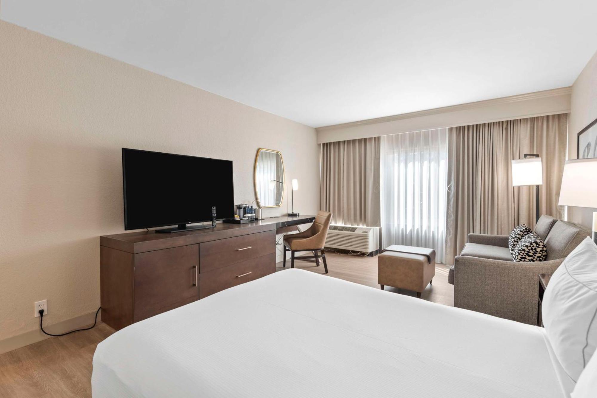 Doubletree By Hilton Columbus Hotel Ngoại thất bức ảnh