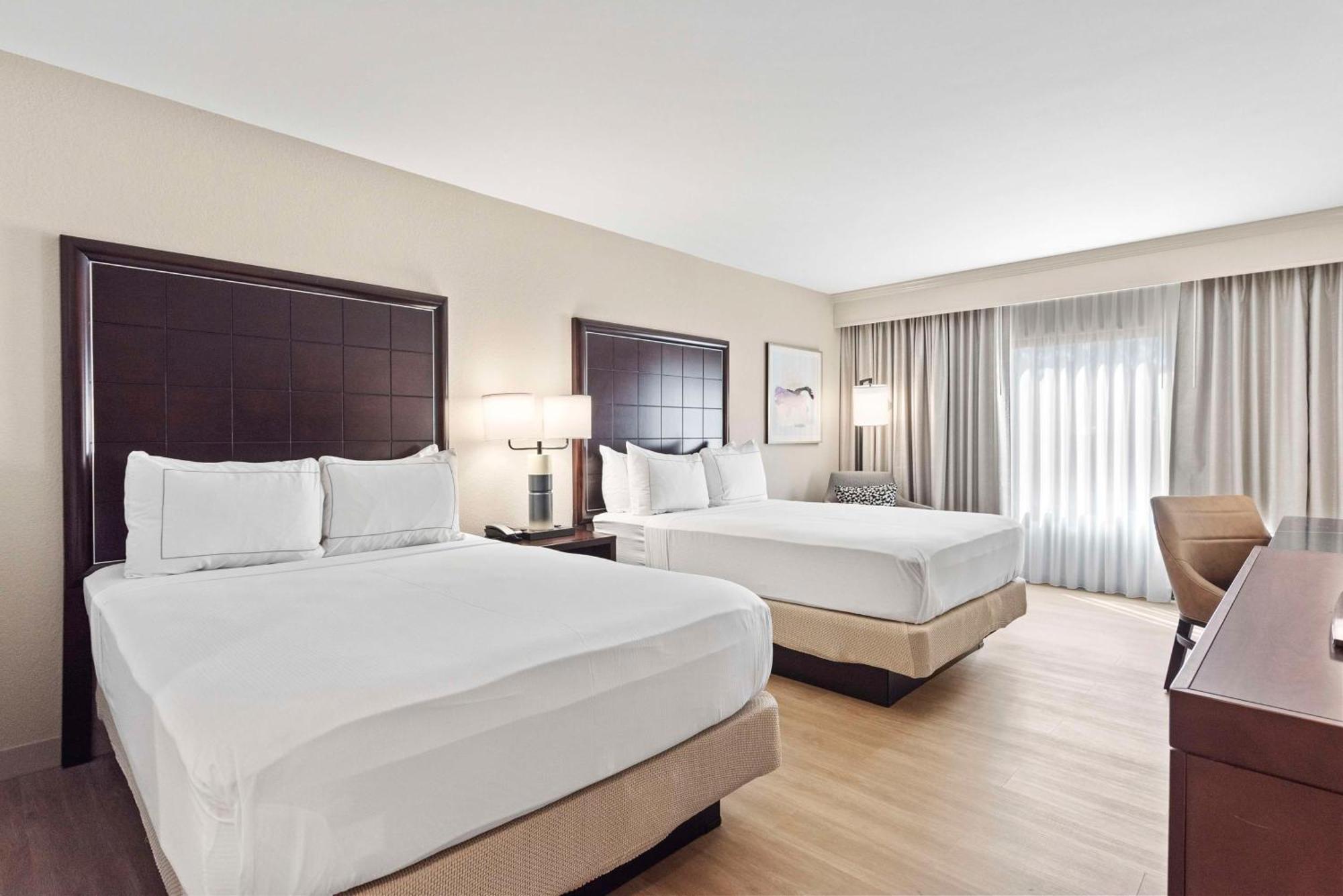 Doubletree By Hilton Columbus Hotel Ngoại thất bức ảnh