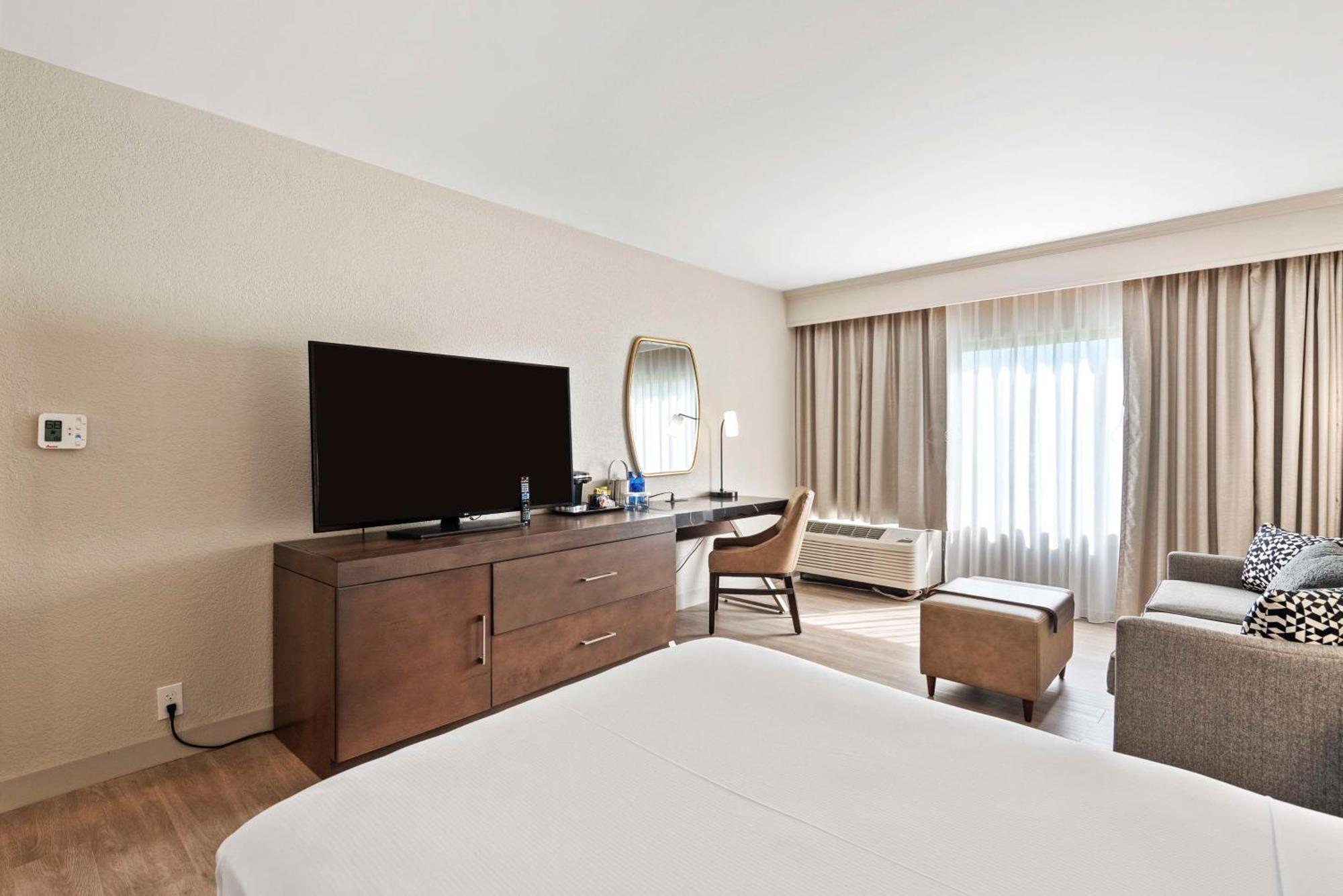 Doubletree By Hilton Columbus Hotel Ngoại thất bức ảnh