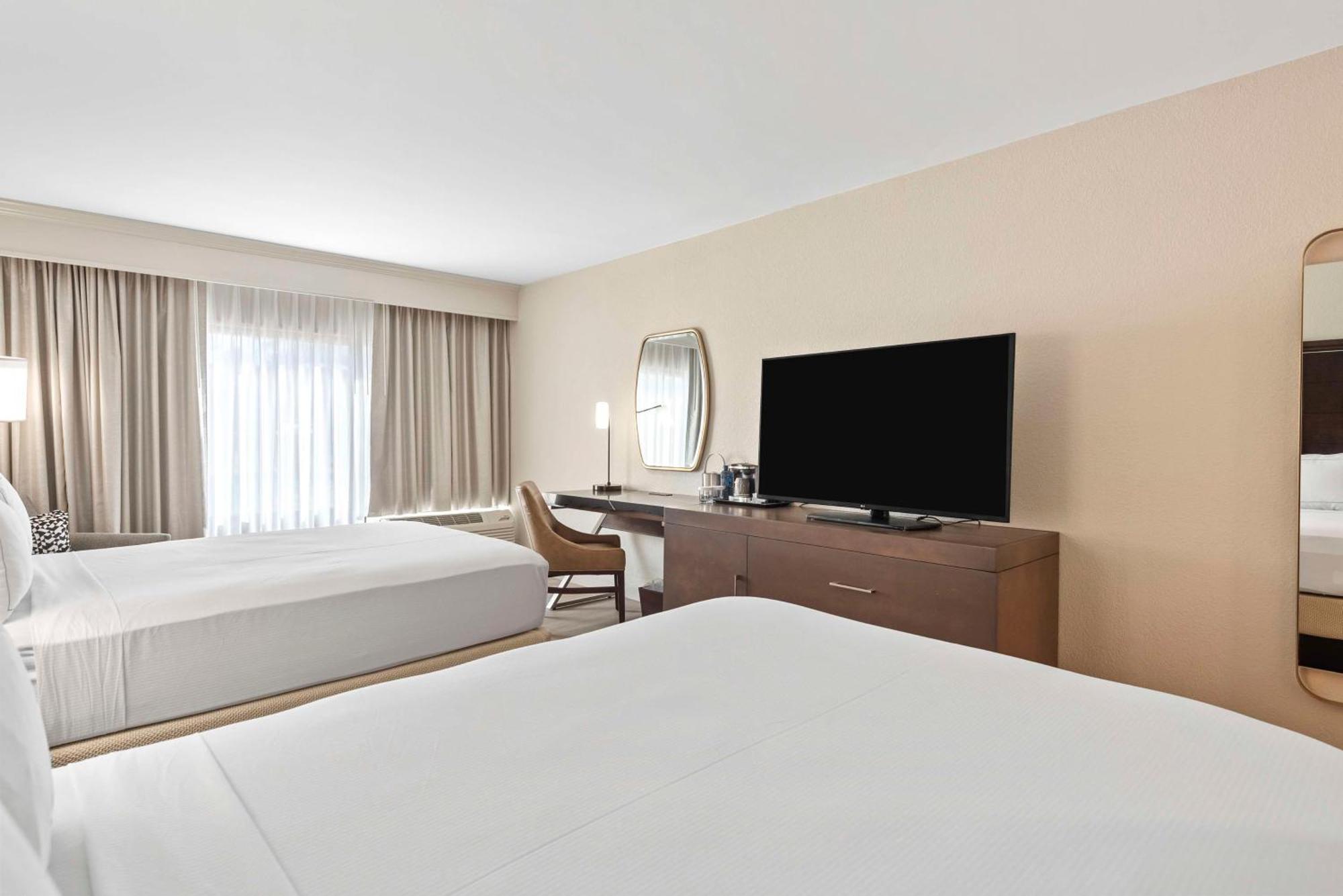 Doubletree By Hilton Columbus Hotel Ngoại thất bức ảnh