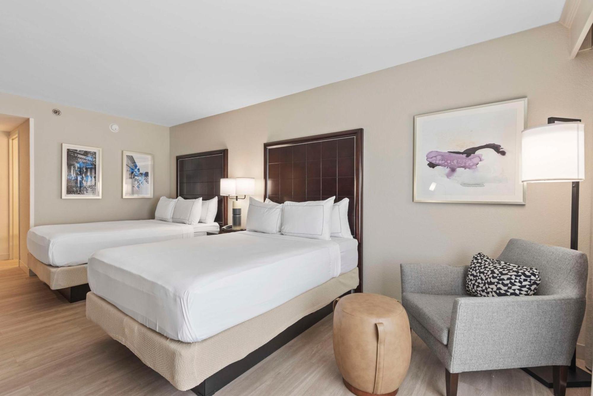 Doubletree By Hilton Columbus Hotel Ngoại thất bức ảnh