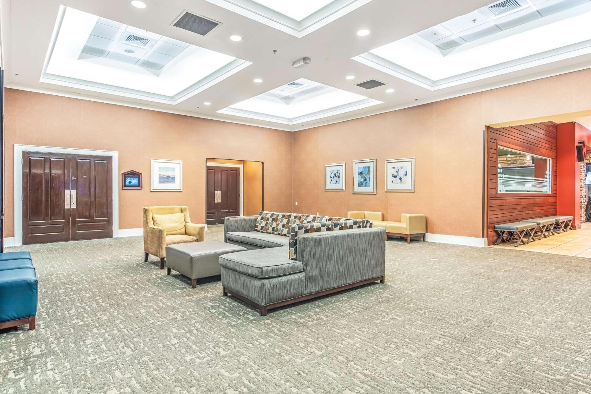 Doubletree By Hilton Columbus Hotel Ngoại thất bức ảnh