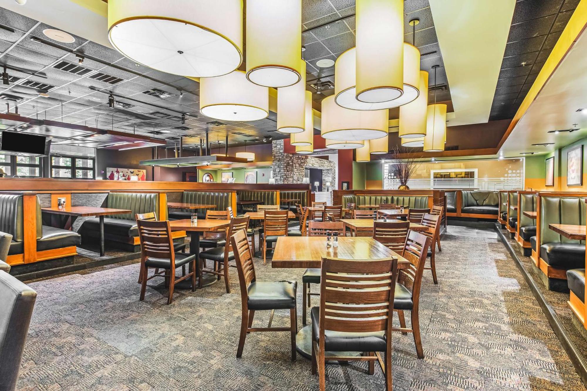 Doubletree By Hilton Columbus Hotel Ngoại thất bức ảnh